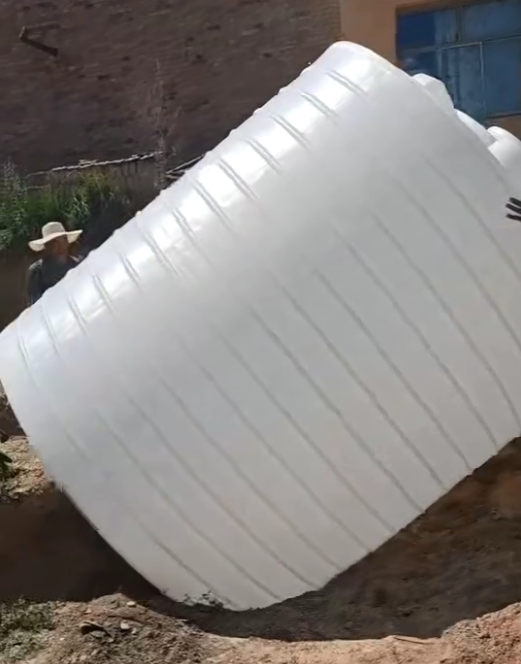 PE景泰塑料大桶批量交付案例:满足多行业储运需求的可靠容器方案 PE景泰塑料大桶批量交付案例:满足多行业储运需求的可靠容器方案